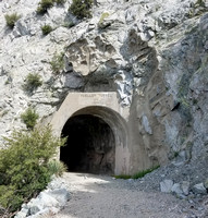 Entering Mueller Tunnel
